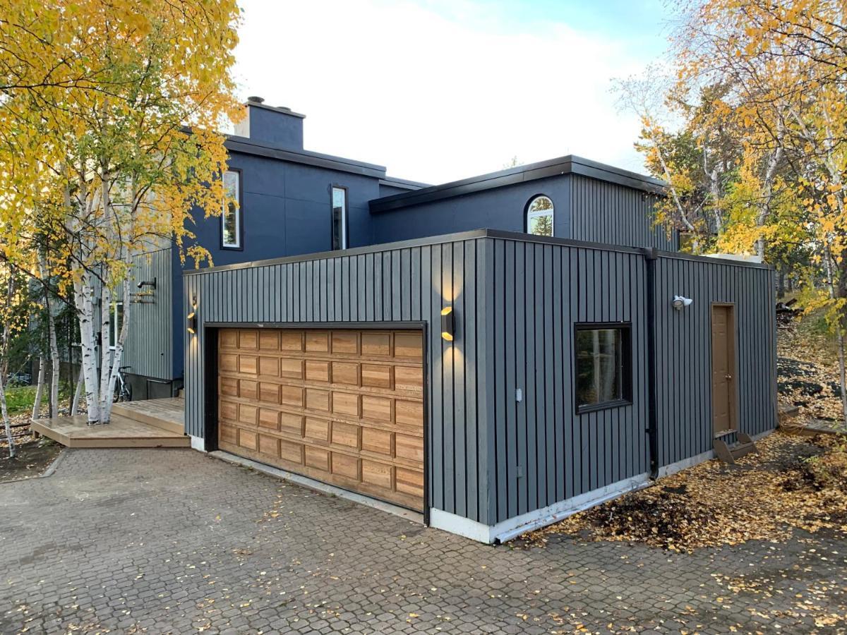 Bed and Breakfast 好丘。Hacho House Yellowknife Zewnętrze zdjęcie