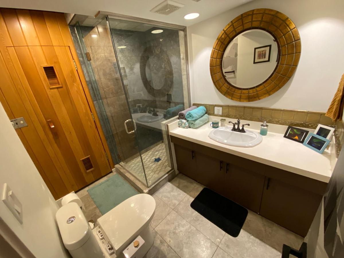 Bed and Breakfast 好丘。Hacho House Yellowknife Zewnętrze zdjęcie